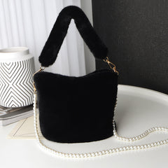 Checkerboard Plush Bucket Bag With Pearl Chain Design Winter Fashion Luxury Handbags For Women Personalized Shopping Shoulder Bags - Fashionner