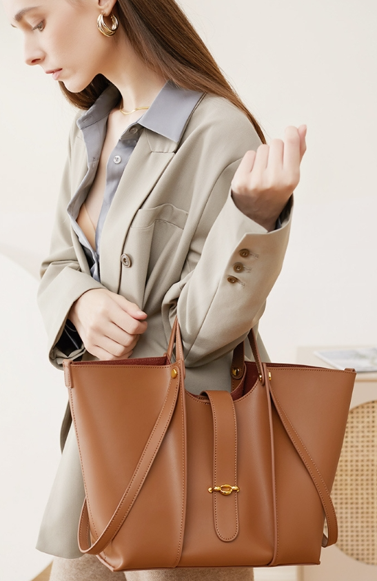 Cowhide Large Capacity Totes High-grade Women's Bag - Fashionner