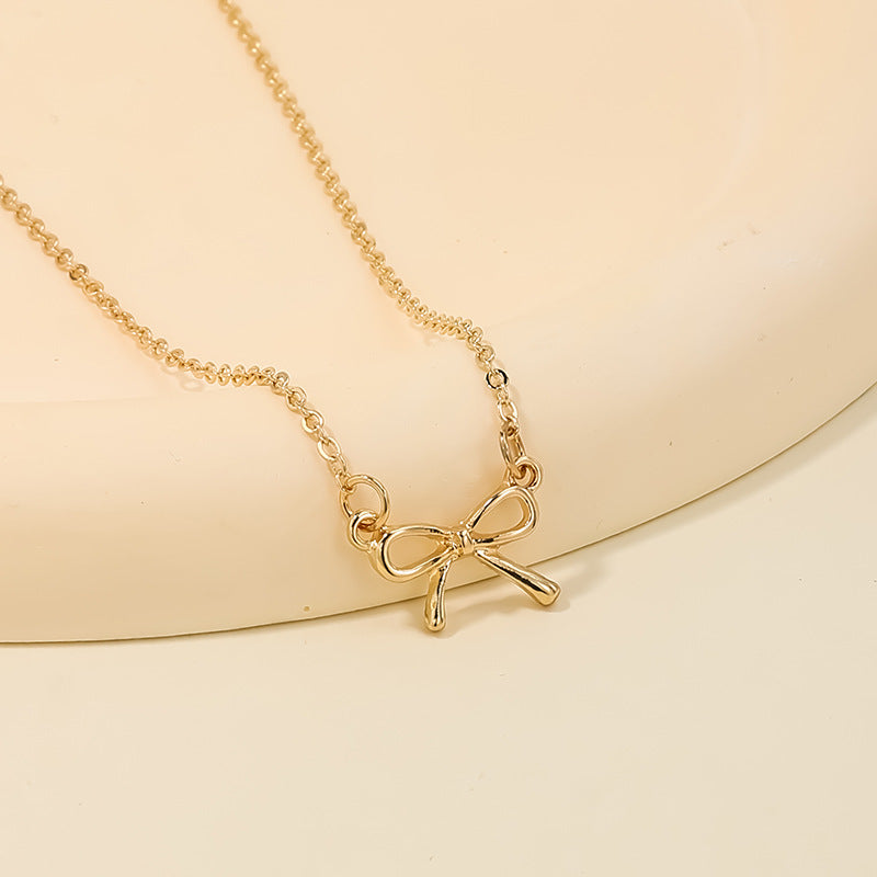 Sweet Light Luxury Metal Diamond Bow Necklace For Women - Fashionner