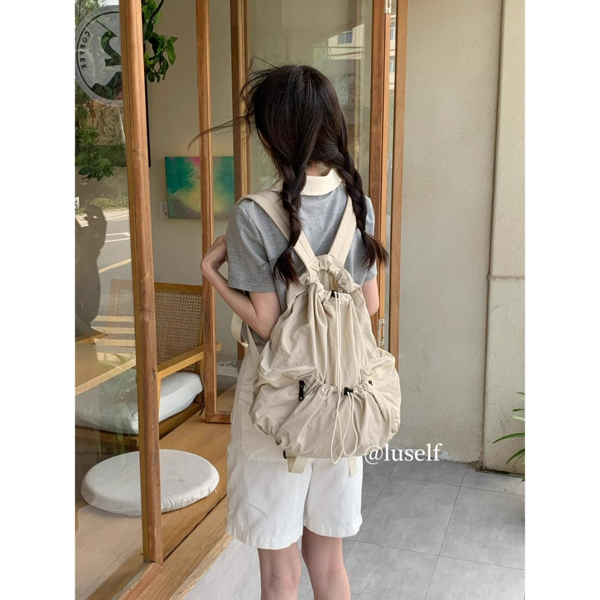 Large Capacity Student Schoolbag Casual Versatile Pleated Nylon Canvas - Fashionner