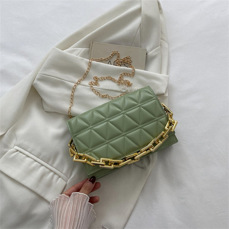 Solid Color Simple Chain Shoulder Bag - Fashionner