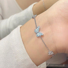 Fashion Blue Luminous Butterfly Necklace Bracelet Set For Glow In The Dark Women Clavicle Chain Choker Party Jewelry Set Gift