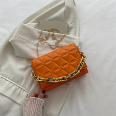 Solid Color Simple Chain Shoulder Bag - Fashionner