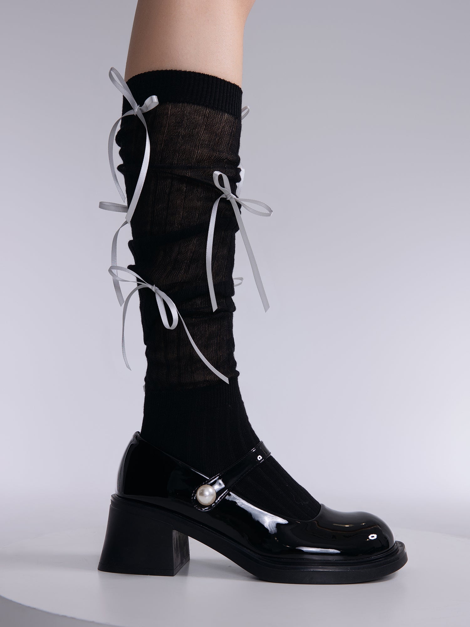 Korean Ballet Girl Butterfly Pile Socks - Fashionner