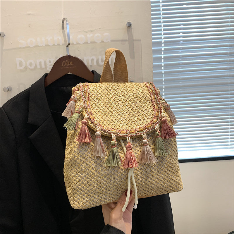 Western Style Travel Women's Straw Backpack Bohemian Style Tassel Bag - Fashionner