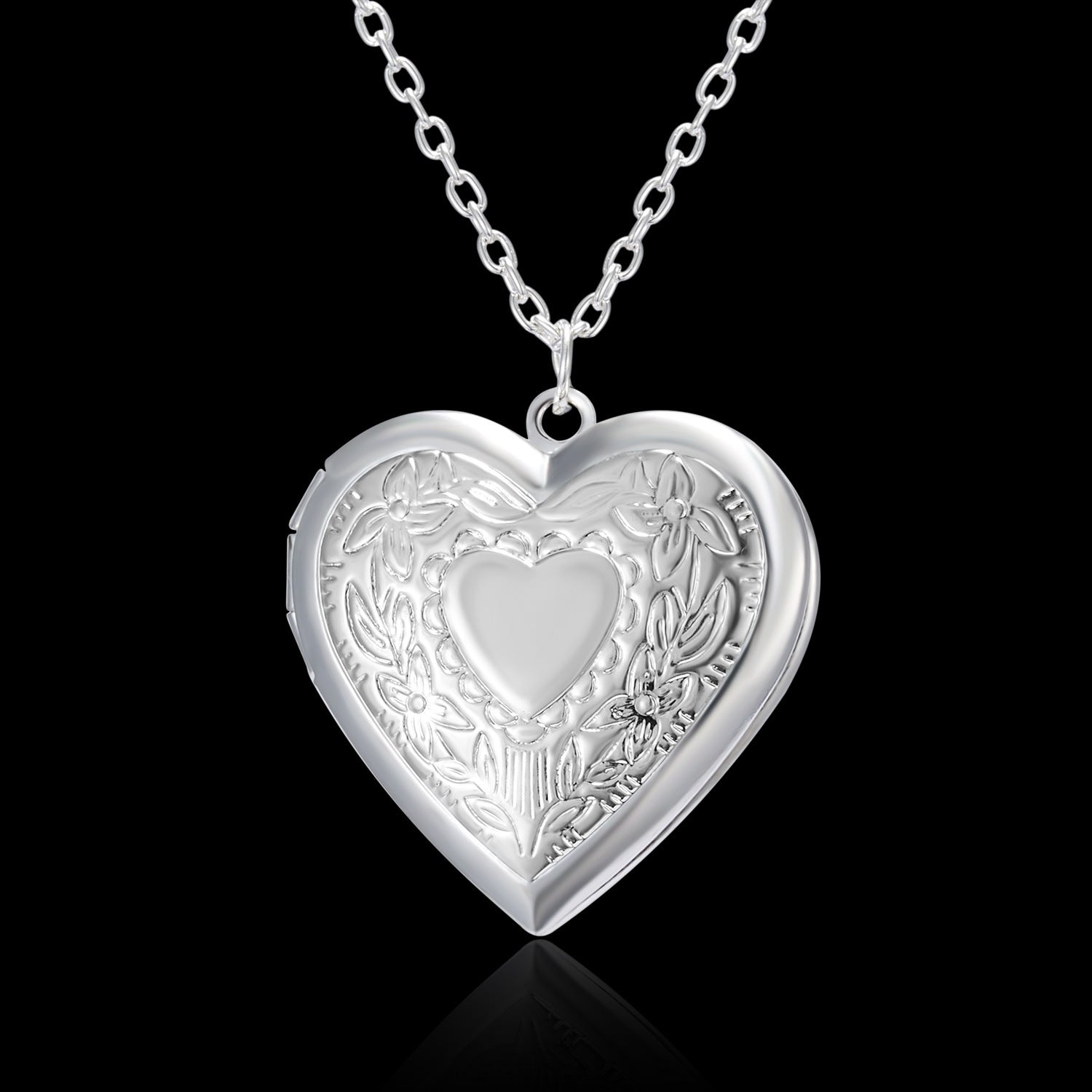 Carved Design Love Necklace Personalized Heart-shaped Photo Frame Pendant Necklace For Women Family Jewelry For Valentine's Day - Fashionner
