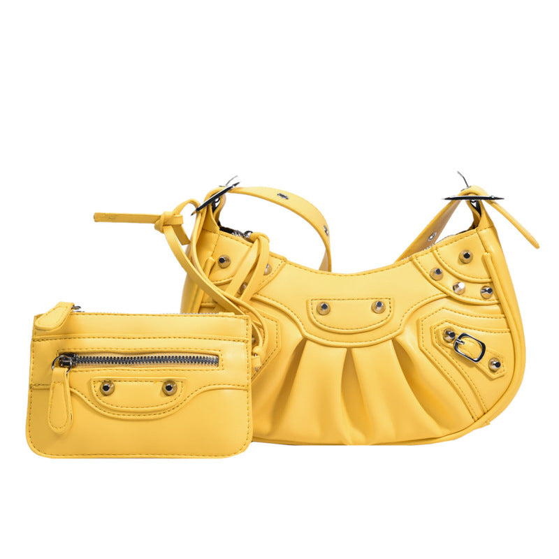 Women's Fashion Vintage Crumpled Crescent Moon Son Mother Shoulder Bag - Fashionner