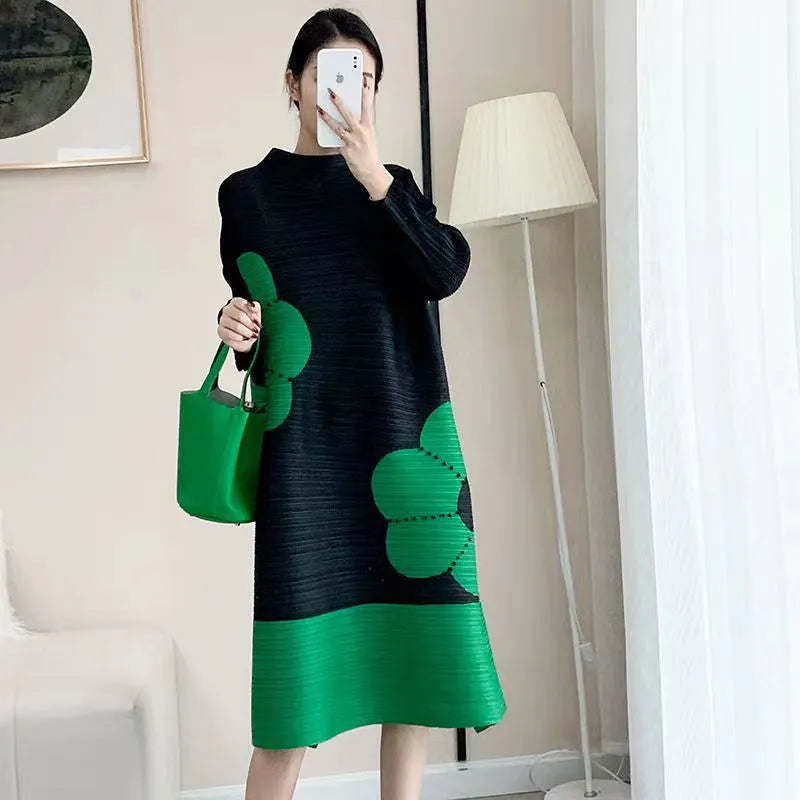 Western Color-blocking round neck long-sleeved pleated printed loose dress 2023 slim temperament high-end western-style dress female - Fashionner
