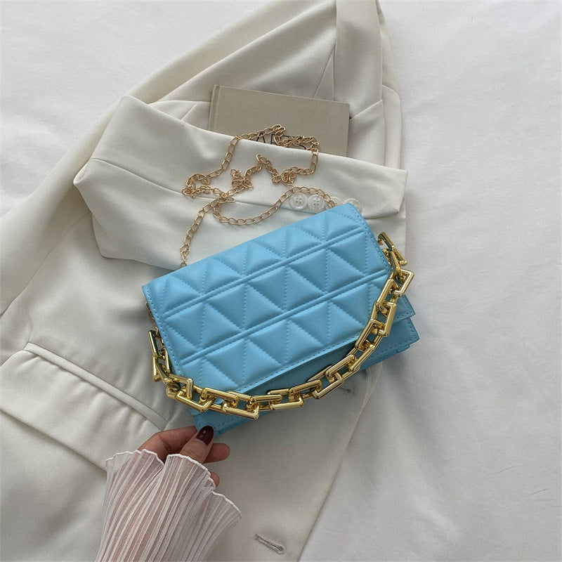 Solid Color Simple Chain Shoulder Bag - Fashionner