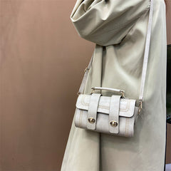 Versatile Fashion Portable Messenger Bag - Fashionner