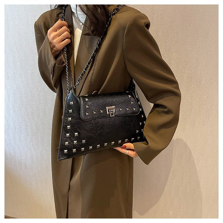 Rivet Bag Envelope Chain Crossbody - Fashionner