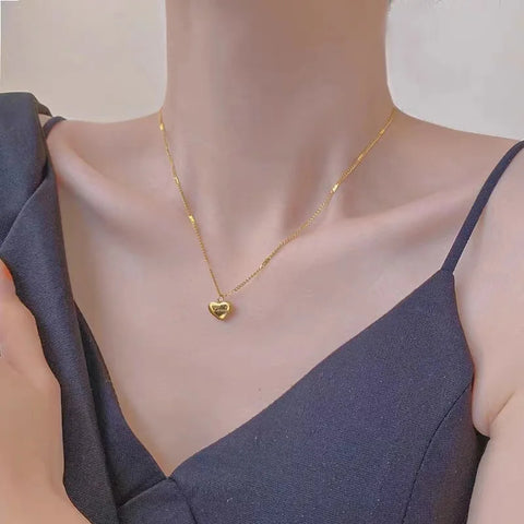 Collier de bijoux fantaisie pour femmes Nouvelle tendance Vintage Simple Cœur d'amour Pendentif Élégant Bijoux de fête Cadeaux d'anniversaire