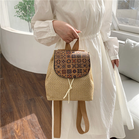 Western Style Travel Women's Straw Backpack Bohemian Style Tassel Bag - Fashionner