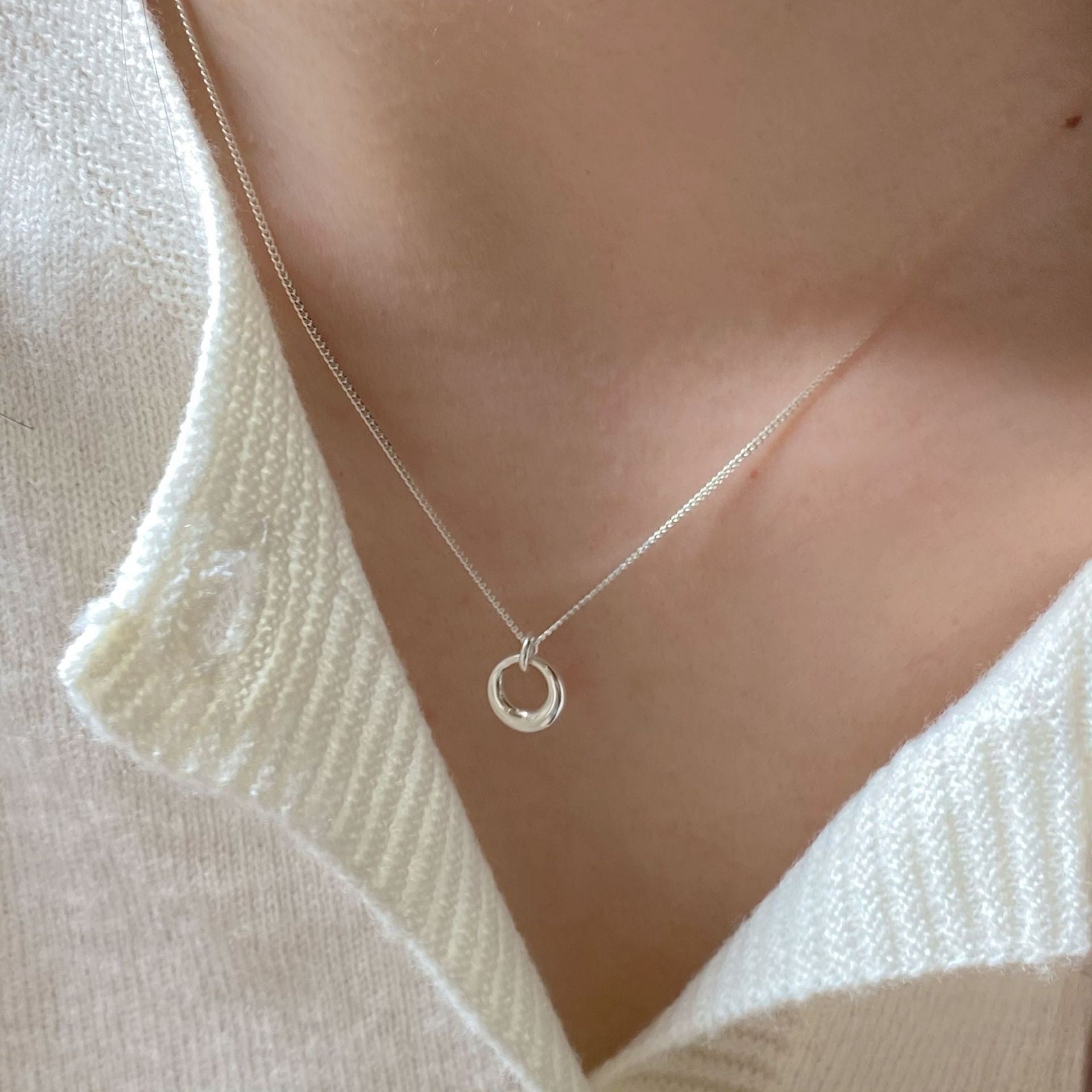 Buy Womens Geometric Round Necklace Minimalist Instagram-Style online at Fashionner.