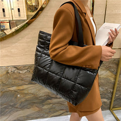 New Large Capacity Popular Shoulder Bag - Fashionner
