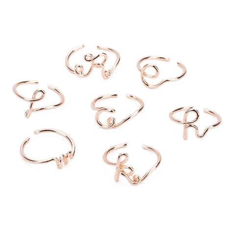 Bagues unisexe couleur or argent A-Z 26 lettres initiales pour femmes hommes Bagues de doigt créatives géométriques en alliage Bijoux en gros