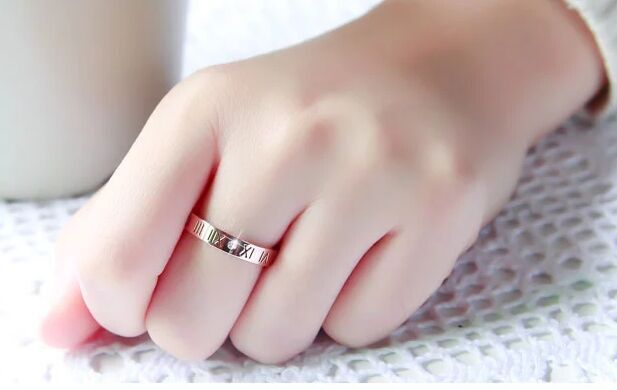 Roman numerals diamond couple ring