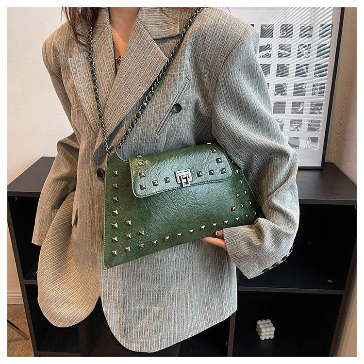 Rivet Bag Envelope Chain Crossbody - Fashionner