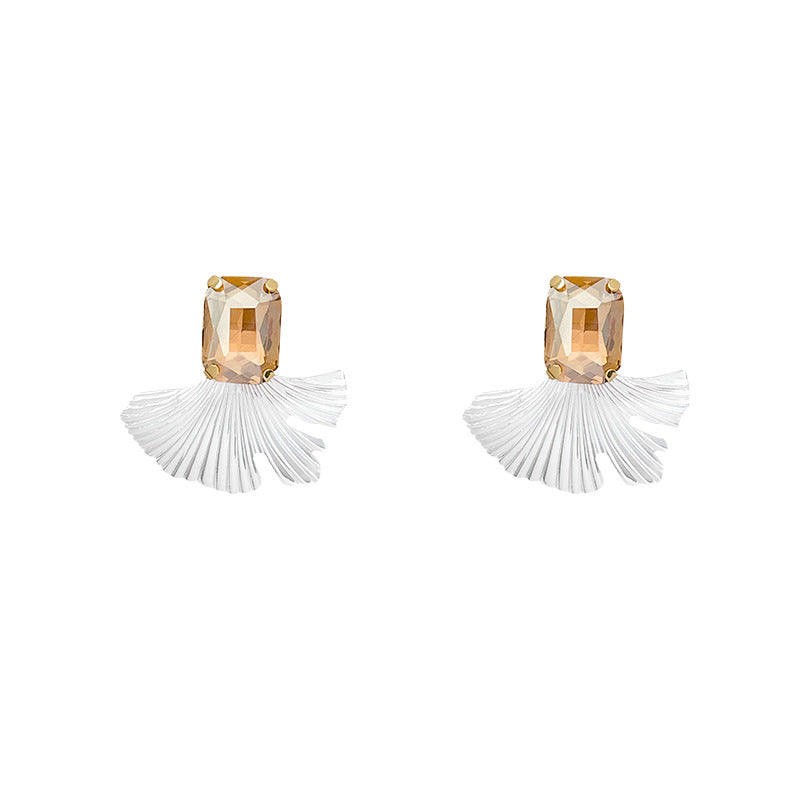 Buy French-Style Vintage Elegant Rhinestone Ginkgo Leaf Stud Earrings online at Fashionner.