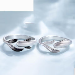 Swimming fish couple ring