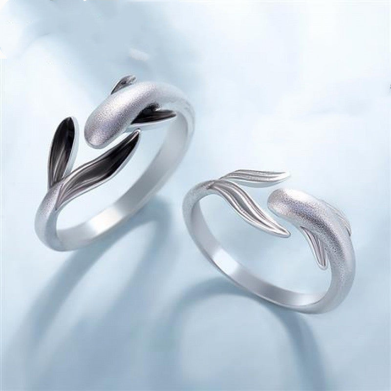 Swimming fish couple ring