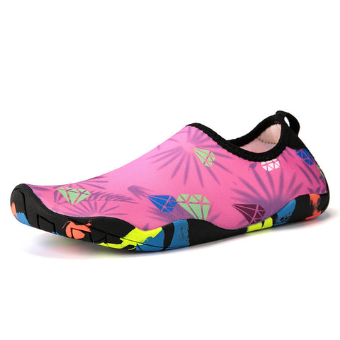 Snorkeling Shoe Speed Interferes With Water Tracing Shoes
