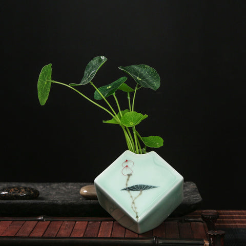 Vase en céramique céladon Longquan non poreux, créatif, peint à la main, petite plante hydroponique, pot de fleurs, décoration personnalisée pour la maison.