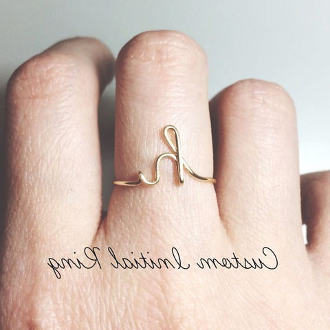 Bagues unisexe couleur or argent A-Z 26 lettres initiales pour femmes hommes Bagues de doigt créatives géométriques en alliage Bijoux en gros
