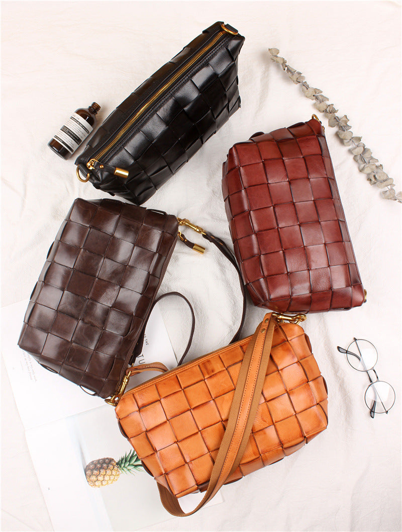 Vintage Handwoven Shoulder Bag With Vegetable Tanned Top Layer Cowhide - Fashionner