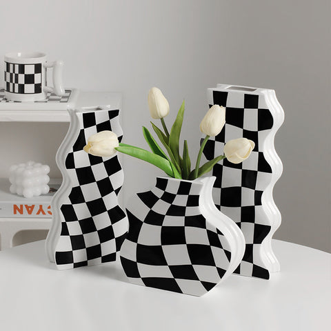 Vase en céramique à motif échiquier Simple Ins, idéal pour le salon, la chambre à coucher, vase à fleurs hydroponique, ornements de décoration intérieure