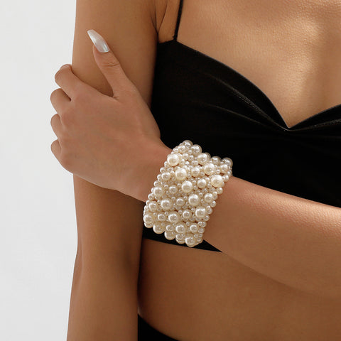 Buy Retro Geometric Beaded Bracelet For Women online at Fashionner.