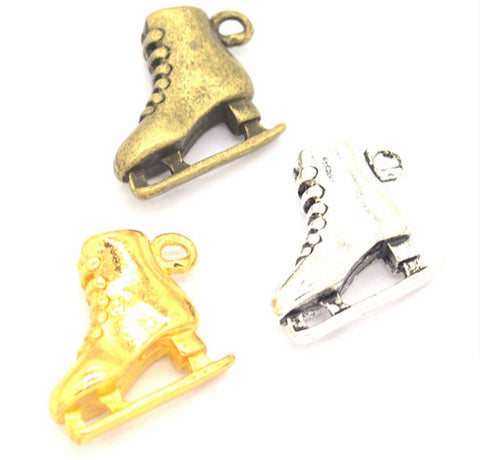 Skate alloy pendant necklace