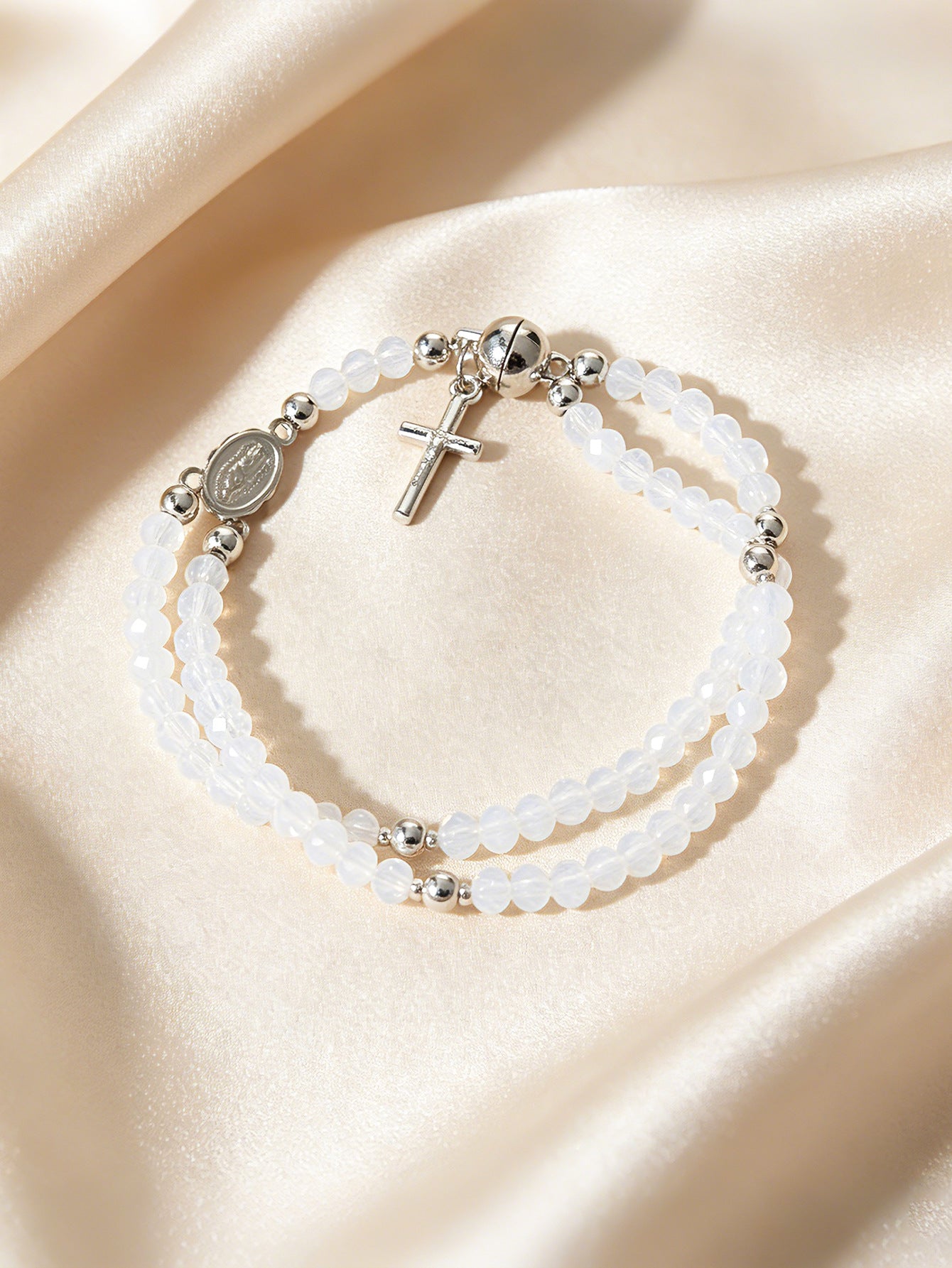 Buy Designer Mothers Day Card Necklace online at Fashionner.