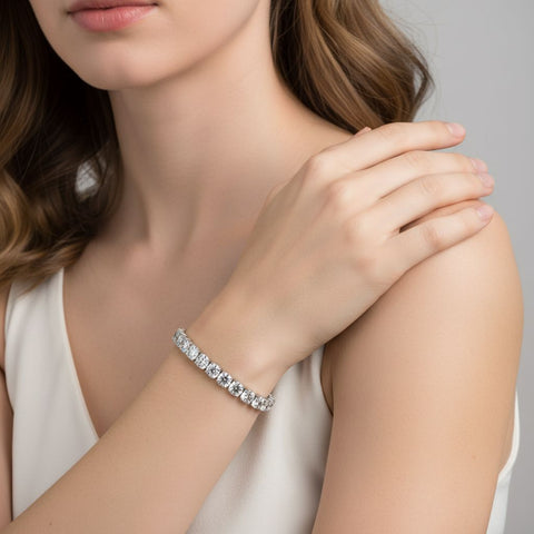Buy New Tennis Bracelet With Moissanite Fully Set online at Fashionner.