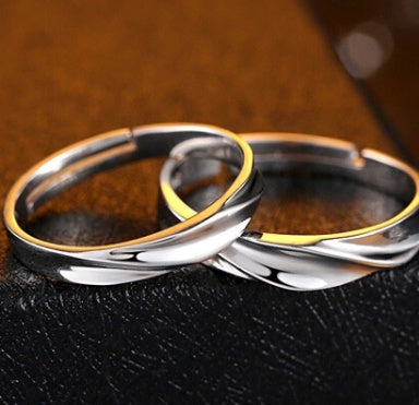 Couple love intertwined ring