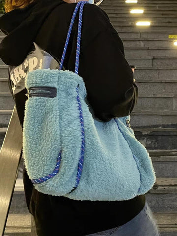 Women's Gingerbread Man Large Capacity Lamb Wool Shoulder Bag - Fashionner