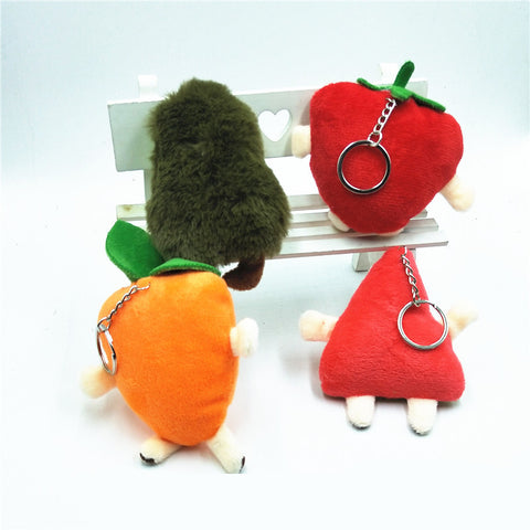 Pendentif poupée en peluche