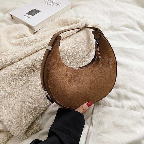 Sac à bandoulière en daim à la mode pour femme, sac croissant sous les bras, nouvelle collection automne et hiver, texture tendance