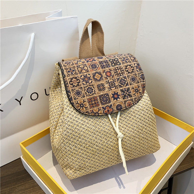 Western Style Travel Women's Straw Backpack Bohemian Style Tassel Bag - Fashionner