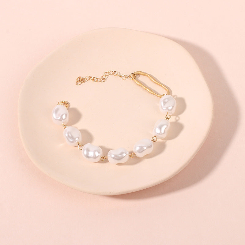 Buy Baroque Irregular Pearl Bracelet online at Fashionner.