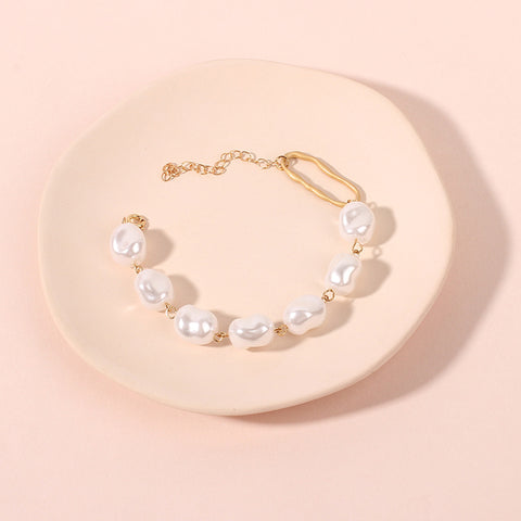 Buy Baroque Irregular Pearl Bracelet online at Fashionner.