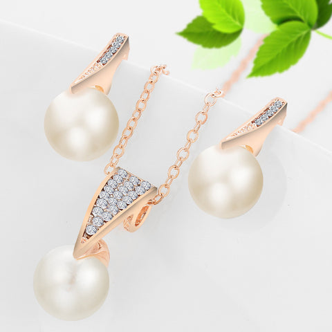 Parure boucles d'oreilles collier de perles Robe de banquet de mariage