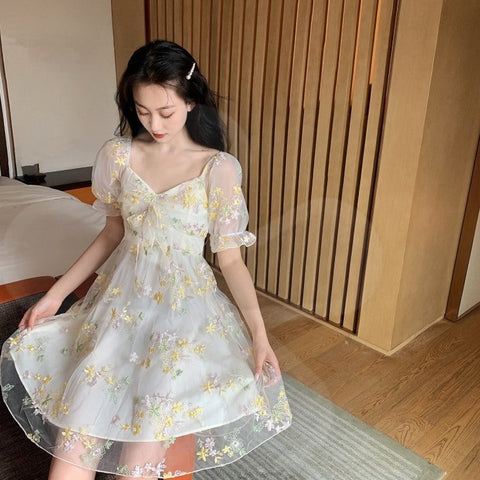 Robe Courte Fleurie en Dentelle et Mousseline Imprimée Sexy pour Femmes