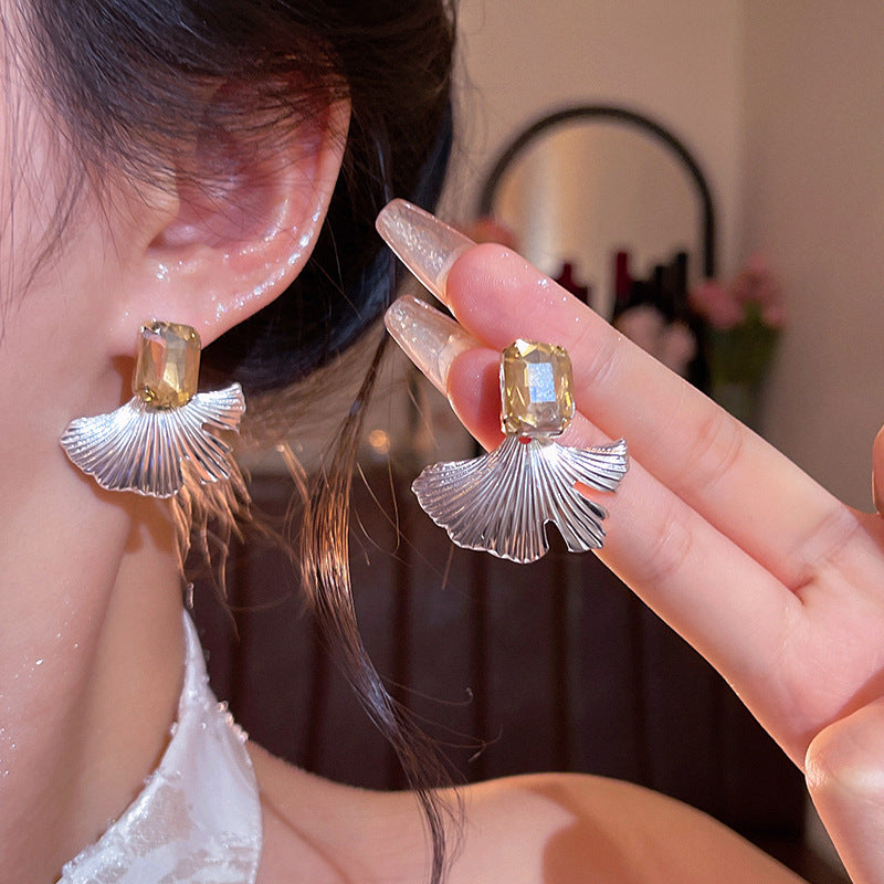 Buy French-Style Vintage Elegant Rhinestone Ginkgo Leaf Stud Earrings online at Fashionner.