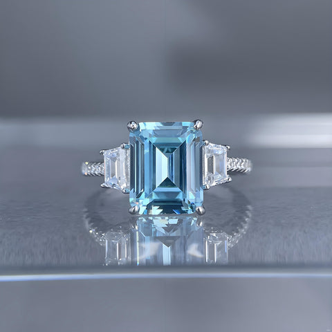 Buy New S925 Silver Ring With An Rectangular Aquamarine Womens Style online at Fashionner.