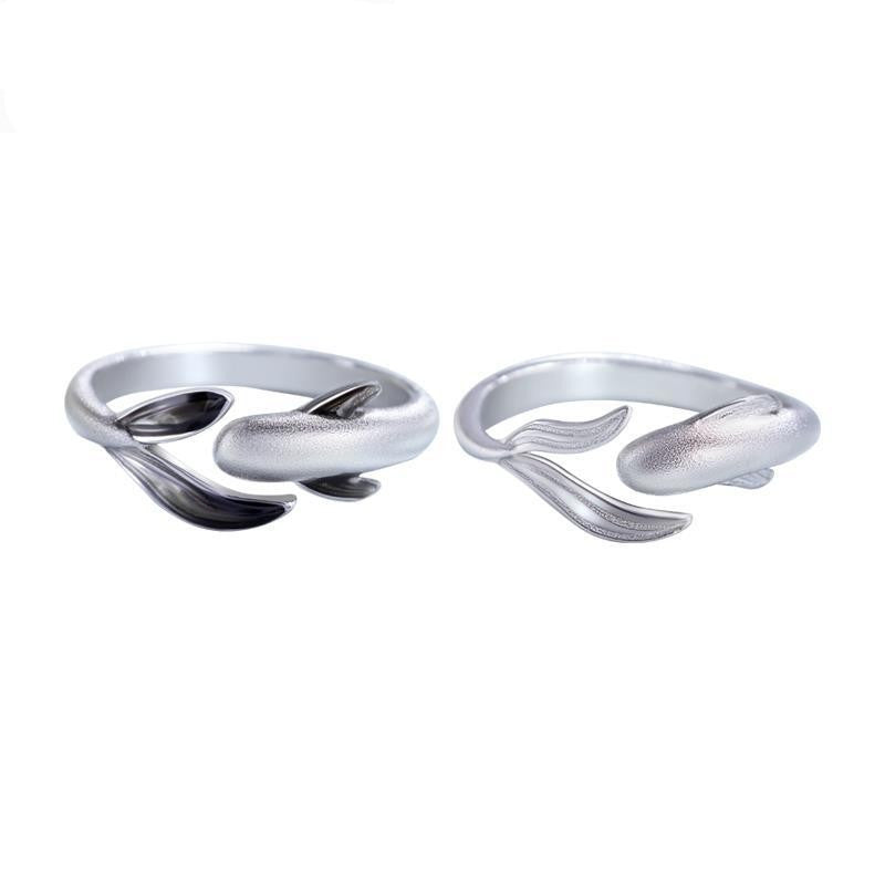 Swimming fish couple ring