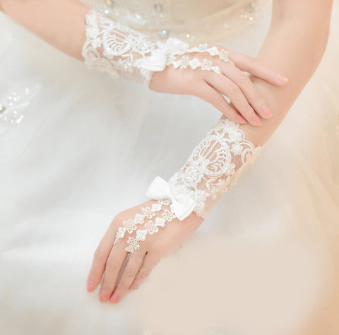 Accessoires de gants de mariage courts perlés pour mariée