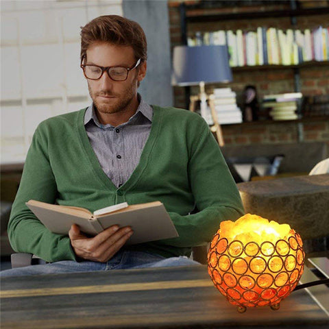 Lampe de sel en fer forgé avec boule de cristal