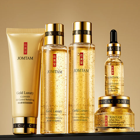 Moisturizing And Refreshing Skin Care Set - Fashionner