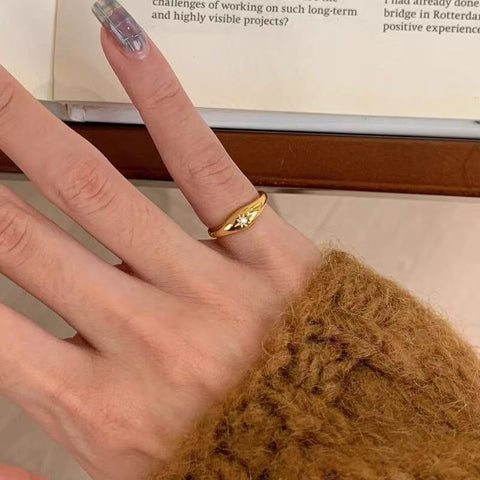 Buy High-End Exquisite French Retro Forefinger Ring online at Fashionner.